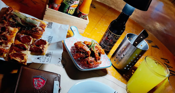 Great food, an unbeatable chill ambiance, and local flavors done right. Every pizza was packed with flavor, and the whole experience was worth coming back for.10/10  would absolutely crush this entire table again! 😋🍕